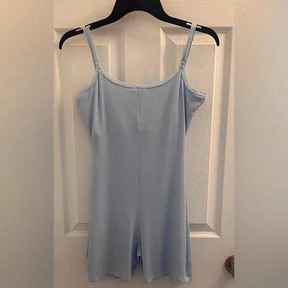 Skims Soft Lounge Lace Onesie in Celeste size Large - Picture 4 of 11